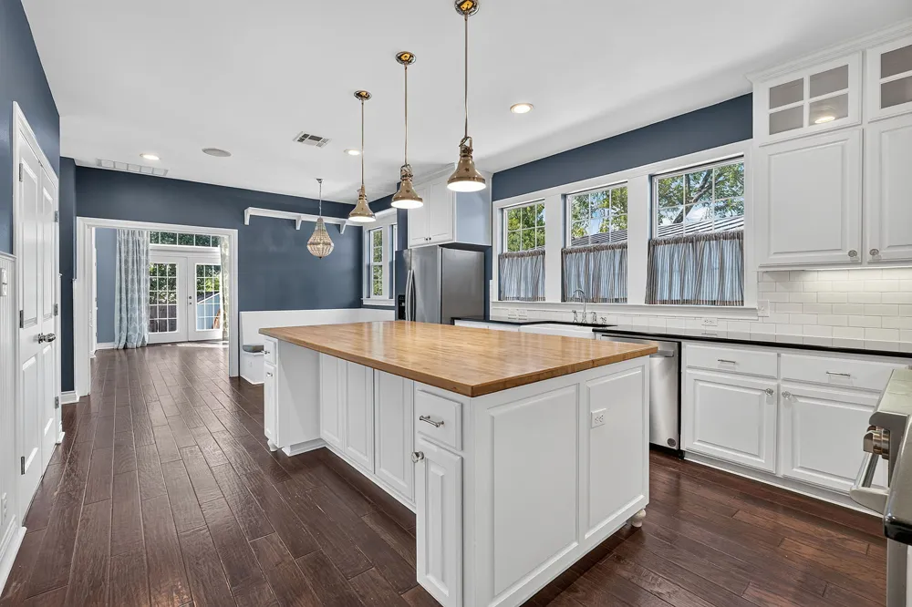 1710 Wethersfield Road Austin, TX 78703