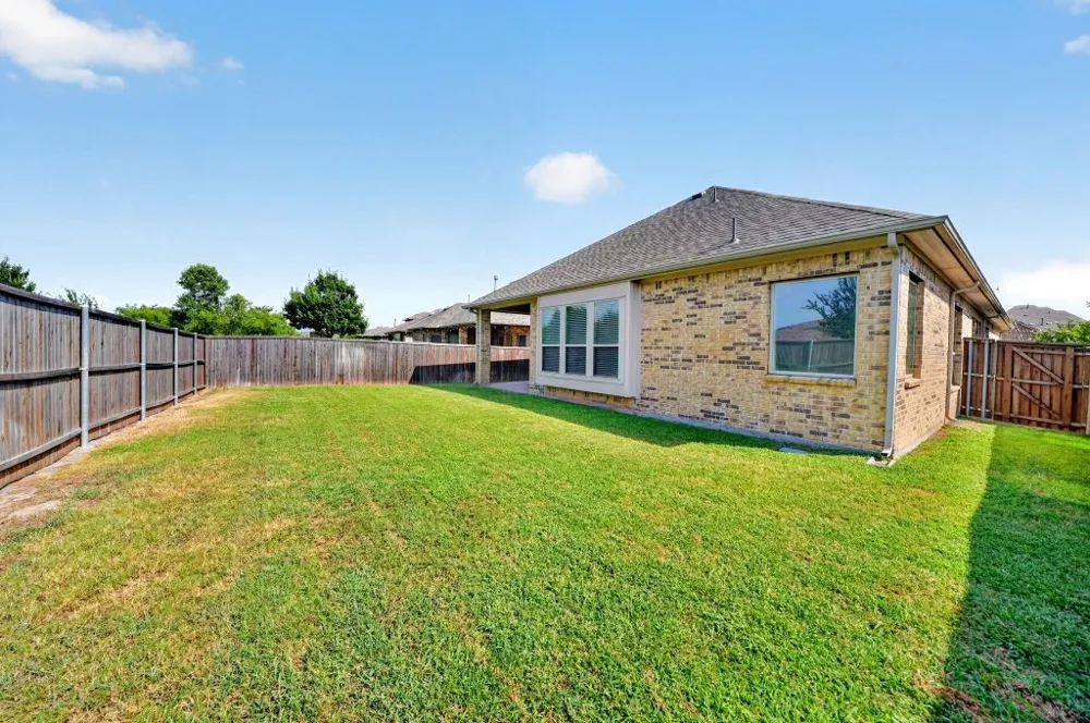 808 Knox Drive Rockwall, TX 75087