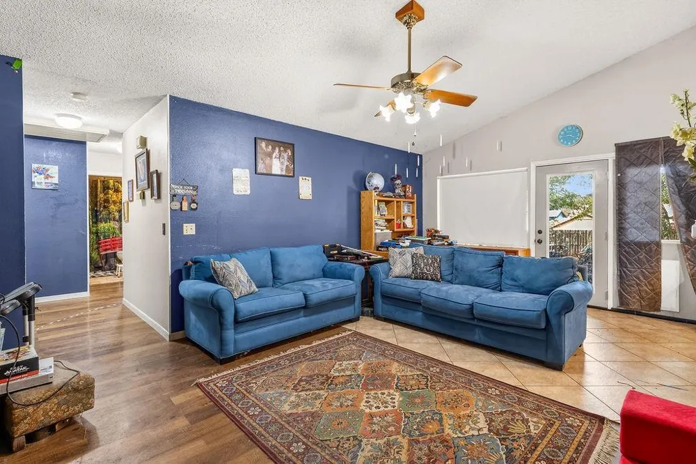 8538 Marathon Drive Universal City, TX 78148