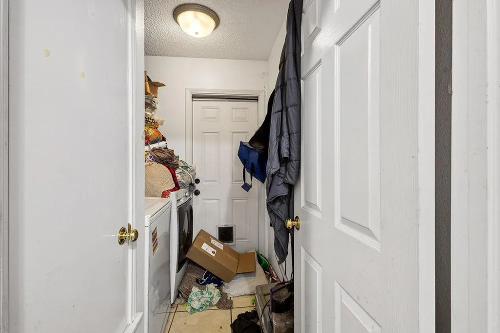 8538 Marathon Drive Universal City, TX 78148