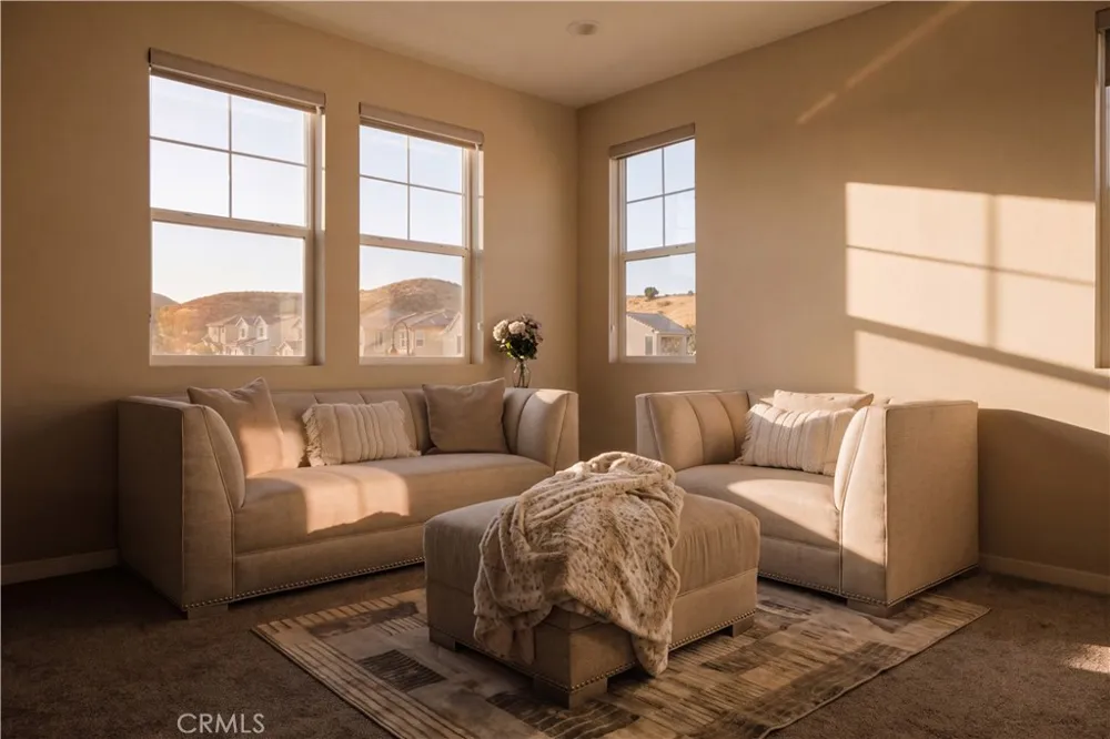 28511 Sparrow Way Saugus, CA 91350