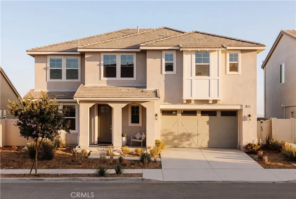 28511 Sparrow Way Saugus, CA 91350