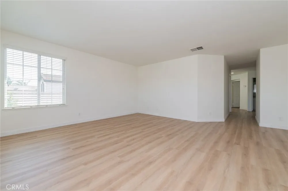 12772 Clemson Drive Eastvale, CA 92880