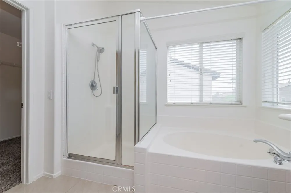 12772 Clemson Drive Eastvale, CA 92880