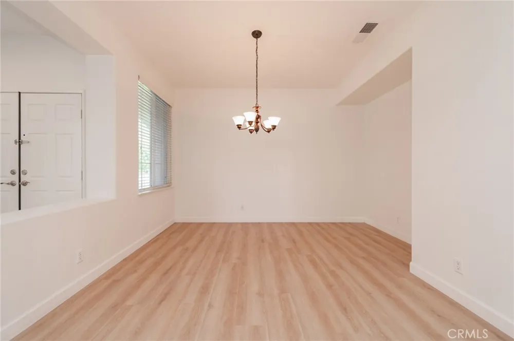 12772 Clemson Drive Eastvale, CA 92880