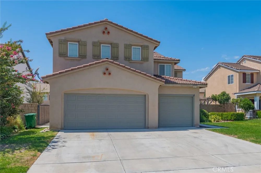 12772 Clemson Drive Eastvale, CA 92880