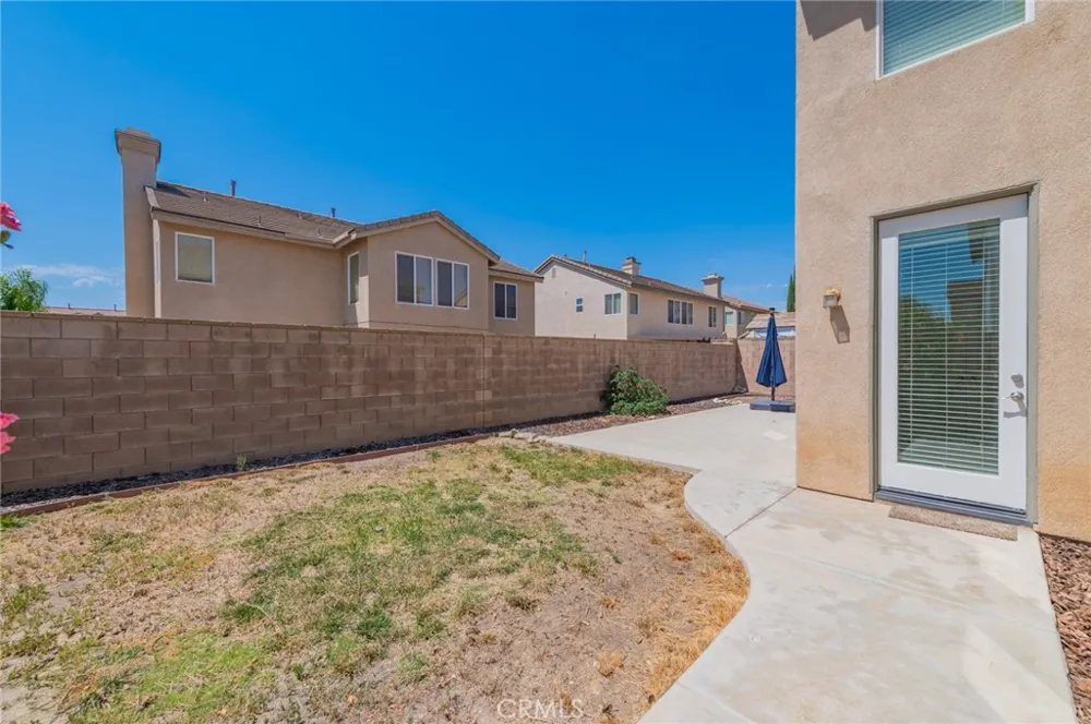 12772 Clemson Drive Eastvale, CA 92880