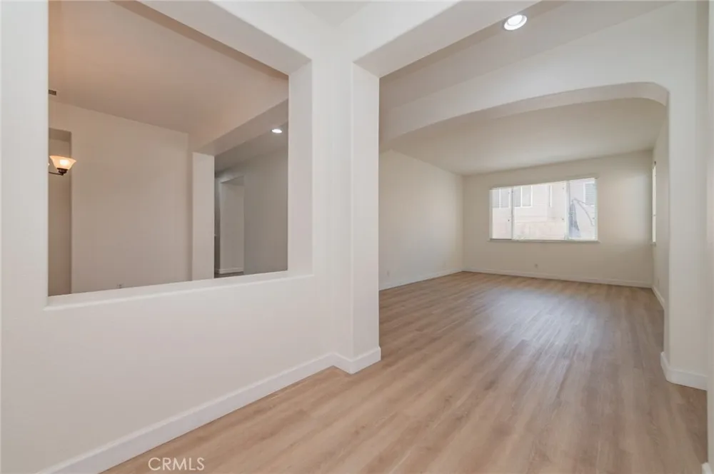12772 Clemson Drive Eastvale, CA 92880