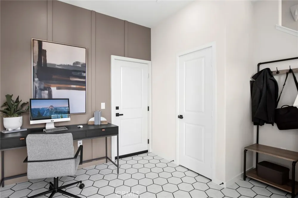 548 Gregory Way Glendora, CA 91740
