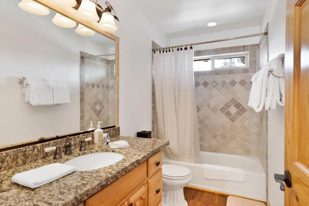 39737 Flicker Road Fawnskin, CA 92333