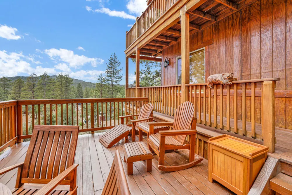 39737 Flicker Road Fawnskin, CA 92333