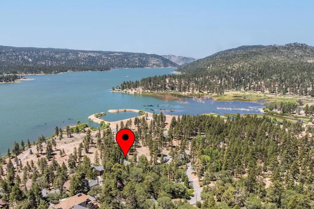 39737 Flicker Road Fawnskin, CA 92333