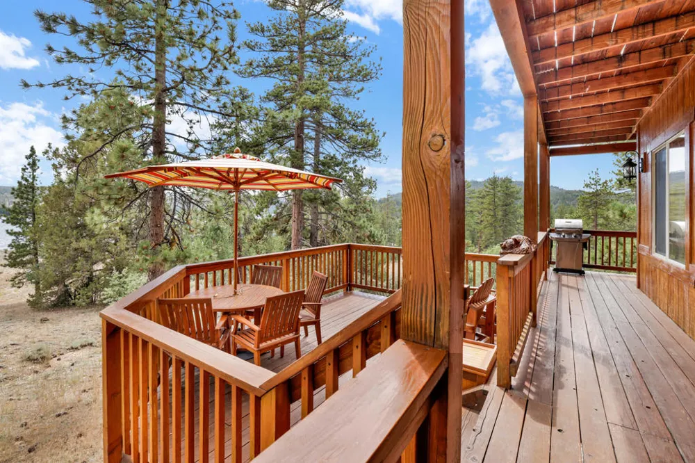 39737 Flicker Road Fawnskin, CA 92333