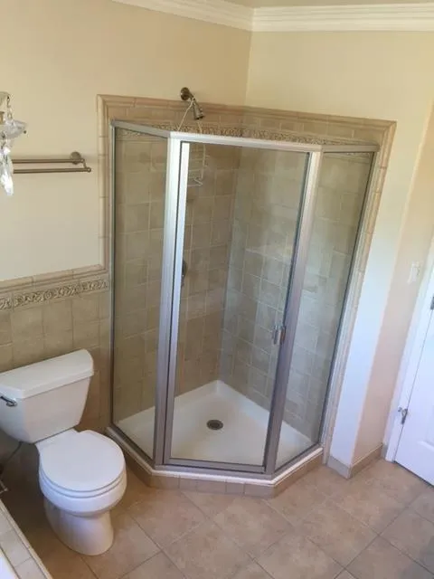 3735 Redwood Circle Palo Alto, CA 94306