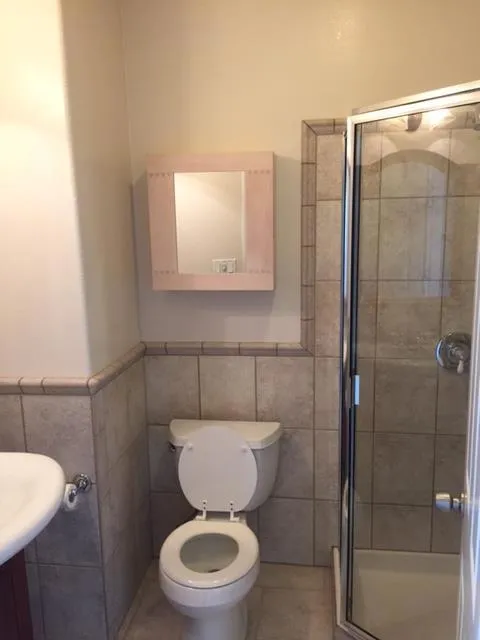 3735 Redwood Circle Palo Alto, CA 94306