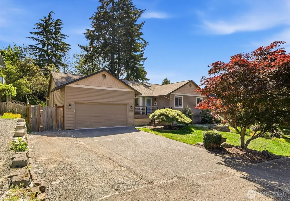 19808 137th Avenue SE Renton, WA 98058