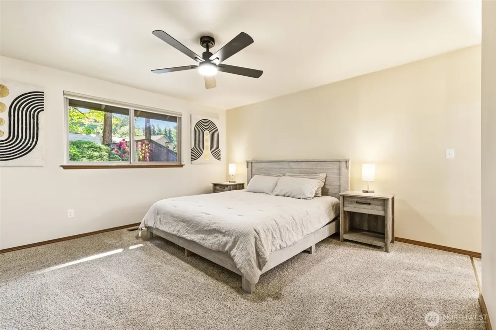 19808 137th Avenue SE Renton, WA 98058
