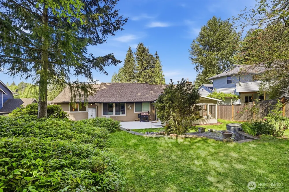 19808 137th Avenue SE Renton, WA 98058