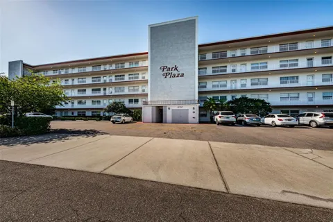 5060 76TH AVENUE #401