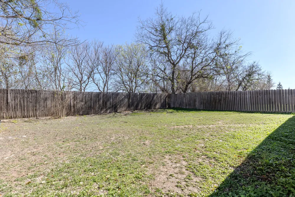 18200 Canopy Lane Manor, TX 78653