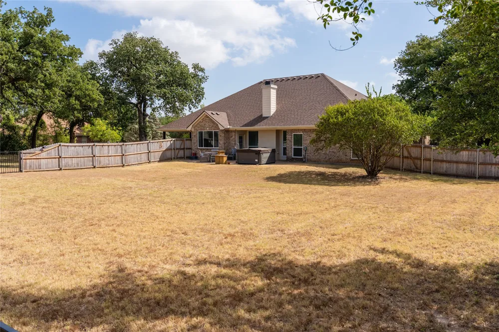 111 Spring Creek Street Waco, TX 76705
