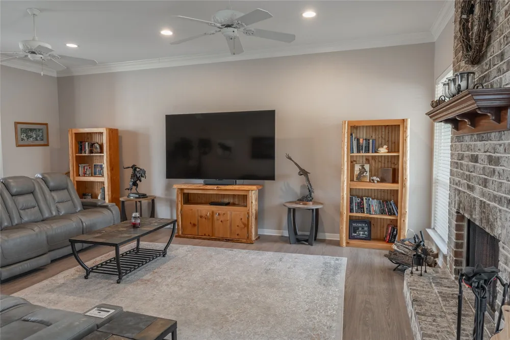 111 Spring Creek Street Waco, TX 76705