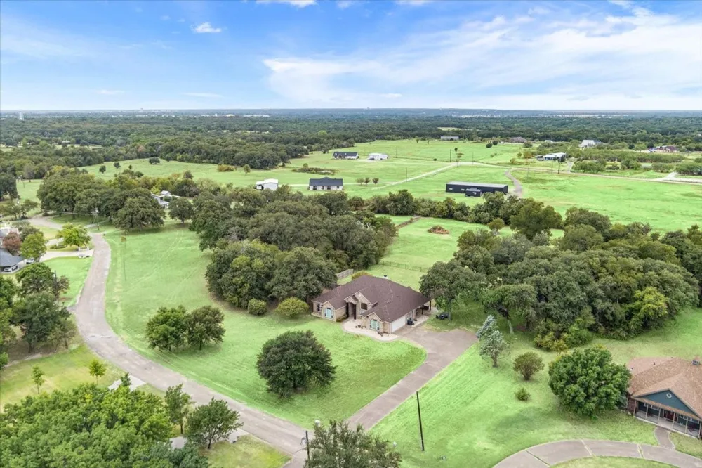 111 Spring Creek Street Waco, TX 76705