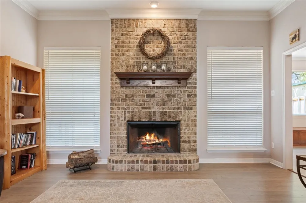 111 Spring Creek Street Waco, TX 76705