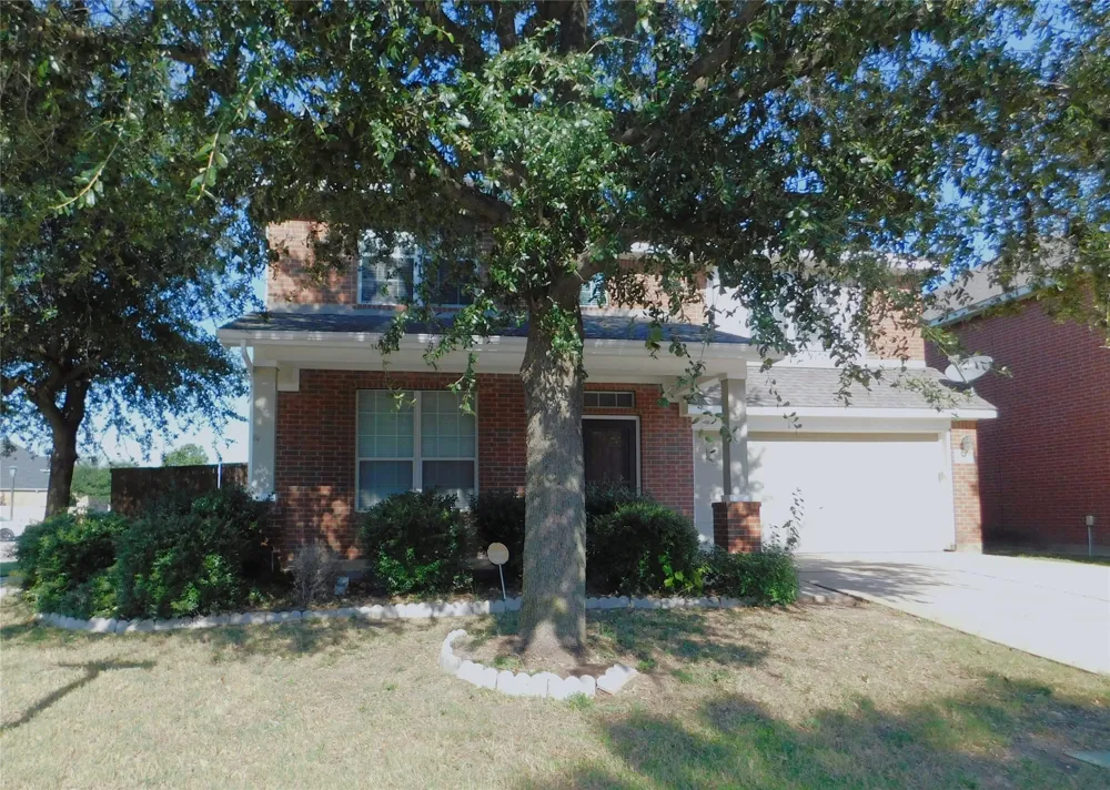 316 Hummingbird Drive Little Elm, TX 75068