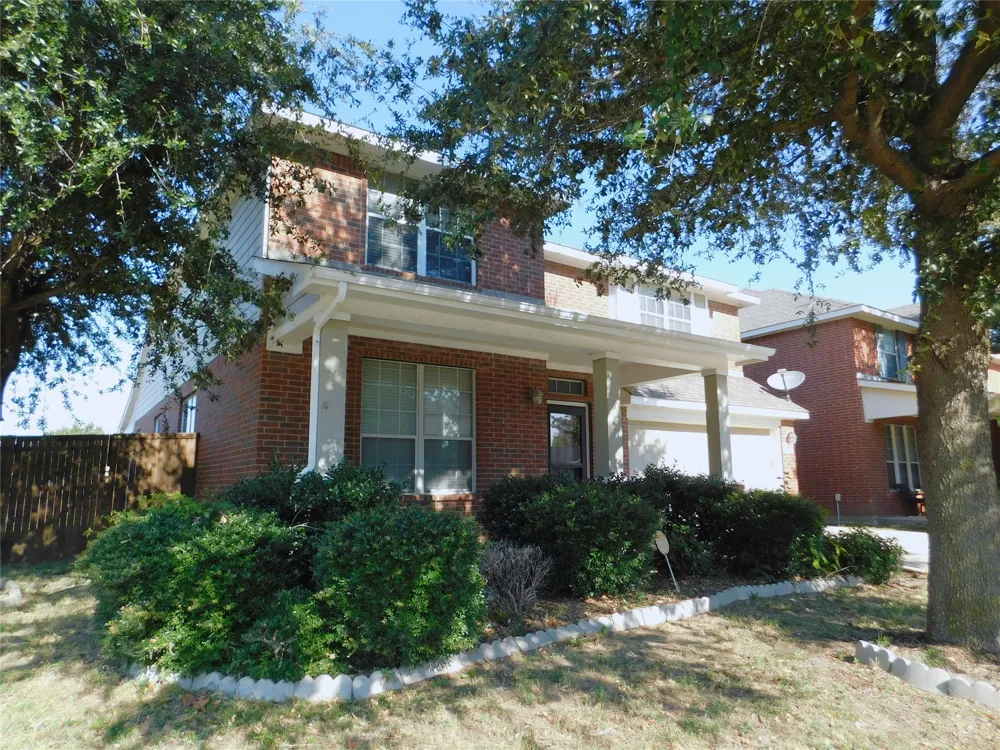 316 Hummingbird Drive Little Elm, TX 75068
