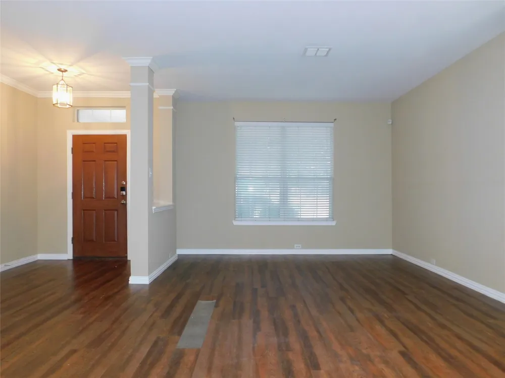 316 Hummingbird Drive Little Elm, TX 75068