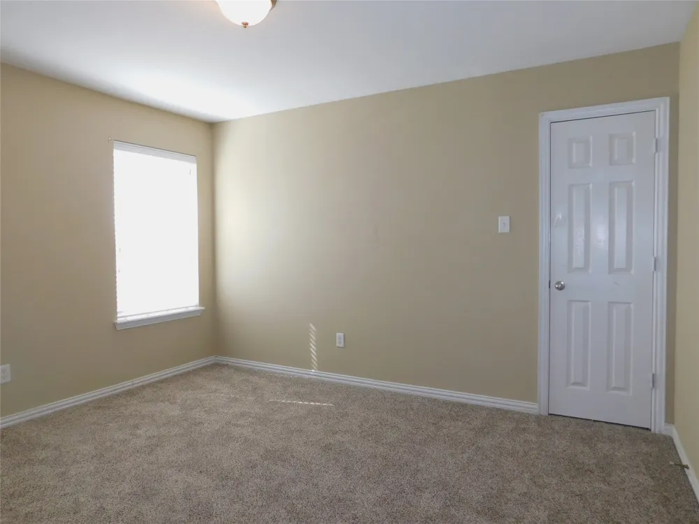 316 Hummingbird Drive Little Elm, TX 75068