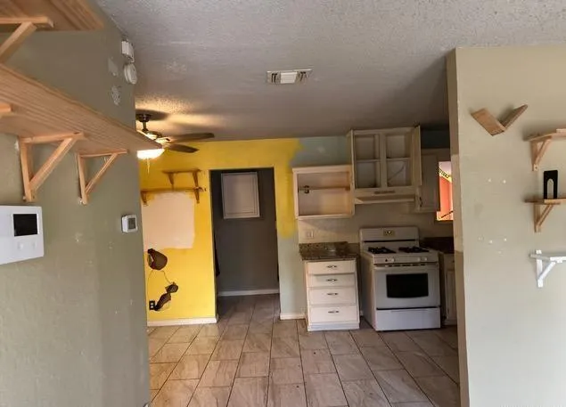 4130 Tropical Drive San Antonio, TX 78218