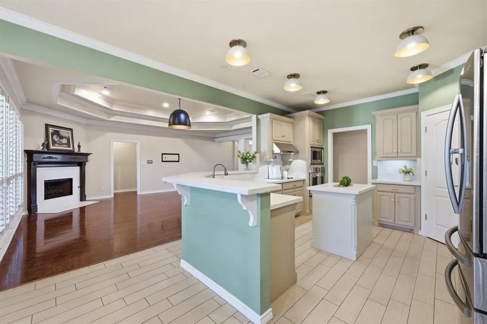 6335 Claybourn Drive Beaumont, TX 77706