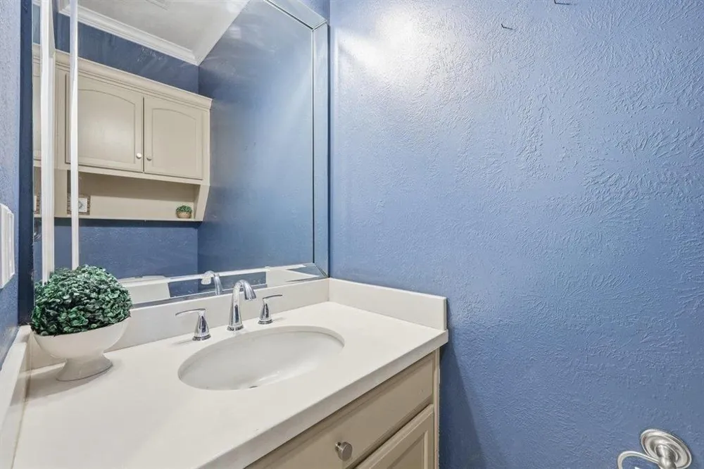 6335 Claybourn Drive Beaumont, TX 77706