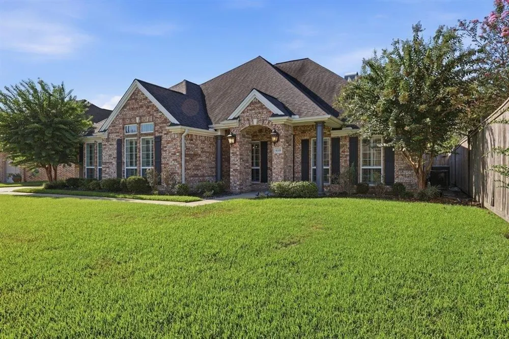 6335 Claybourn Drive Beaumont, TX 77706