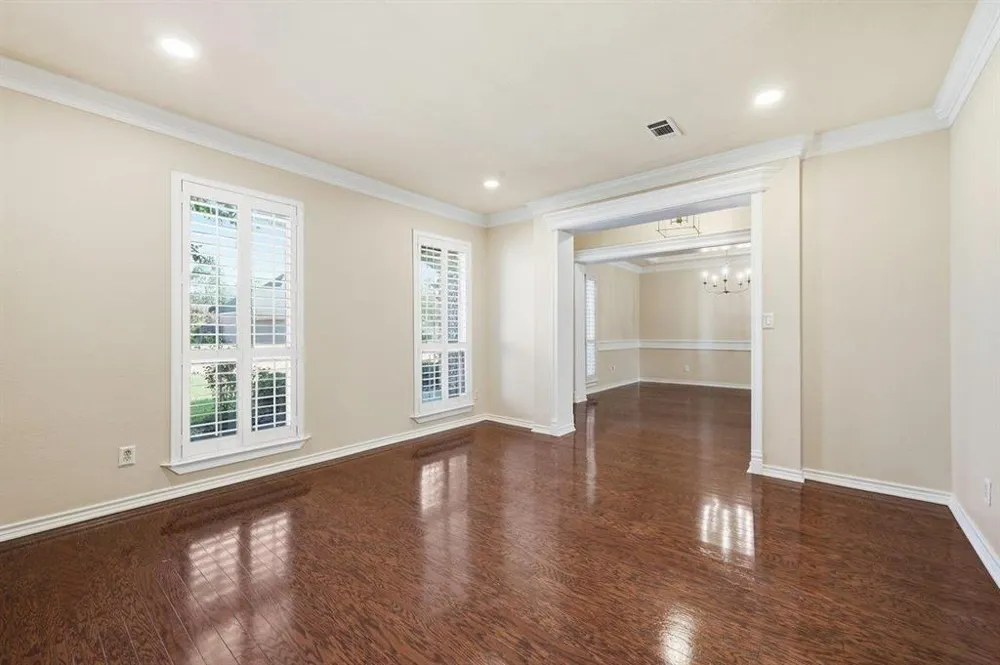 6335 Claybourn Drive Beaumont, TX 77706