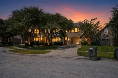 8507 Graceful Bend Lane