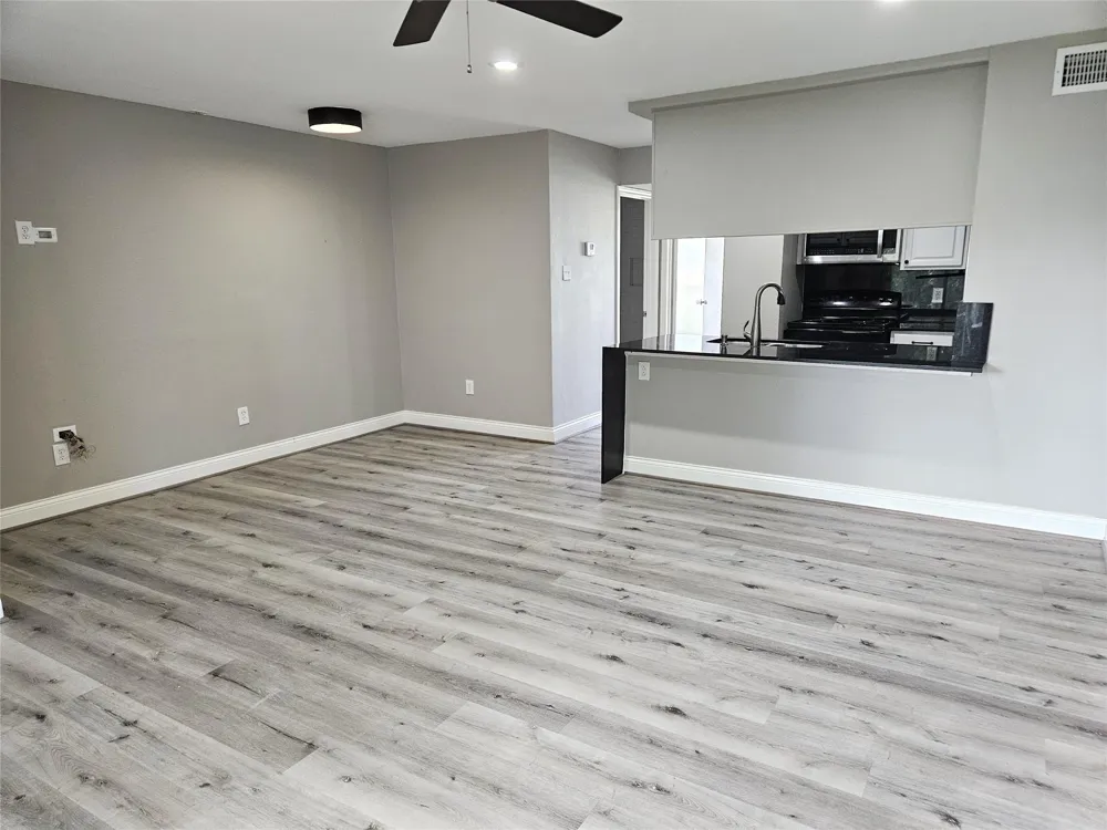 18617 Egret Bay Boulevard #507 Webster, TX 77058