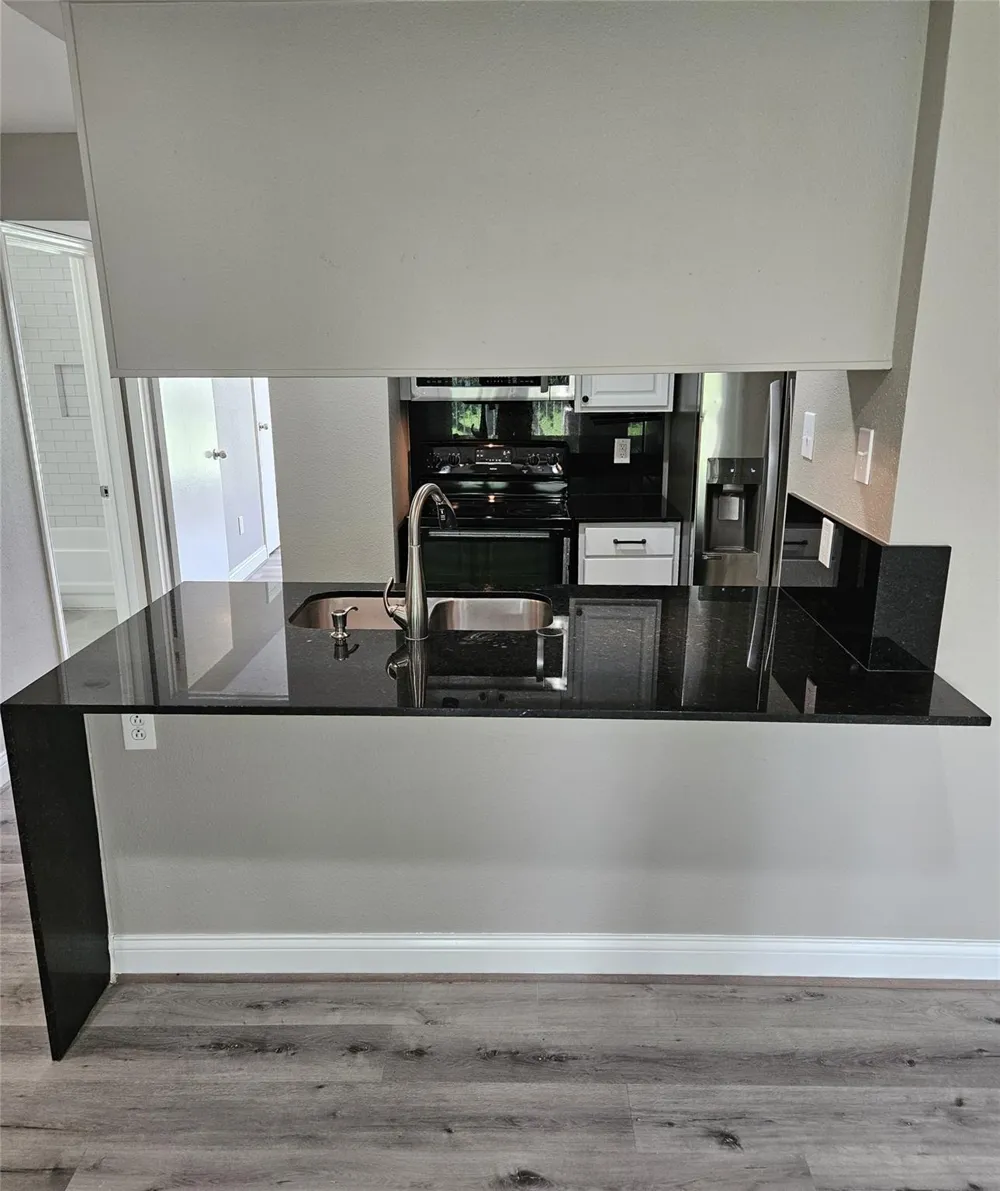 18617 Egret Bay Boulevard #507 Webster, TX 77058