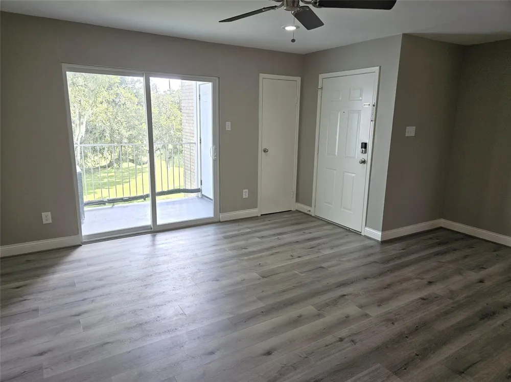 18617 Egret Bay Boulevard #507 Webster, TX 77058