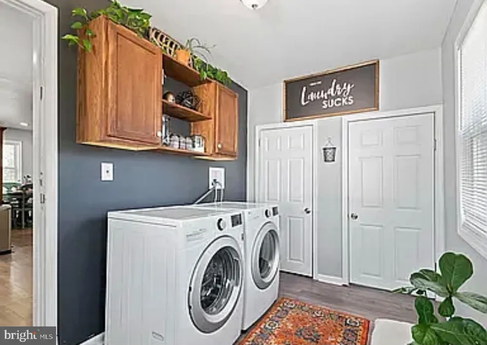 1 W POST ROAD Morrisville, PA 19067