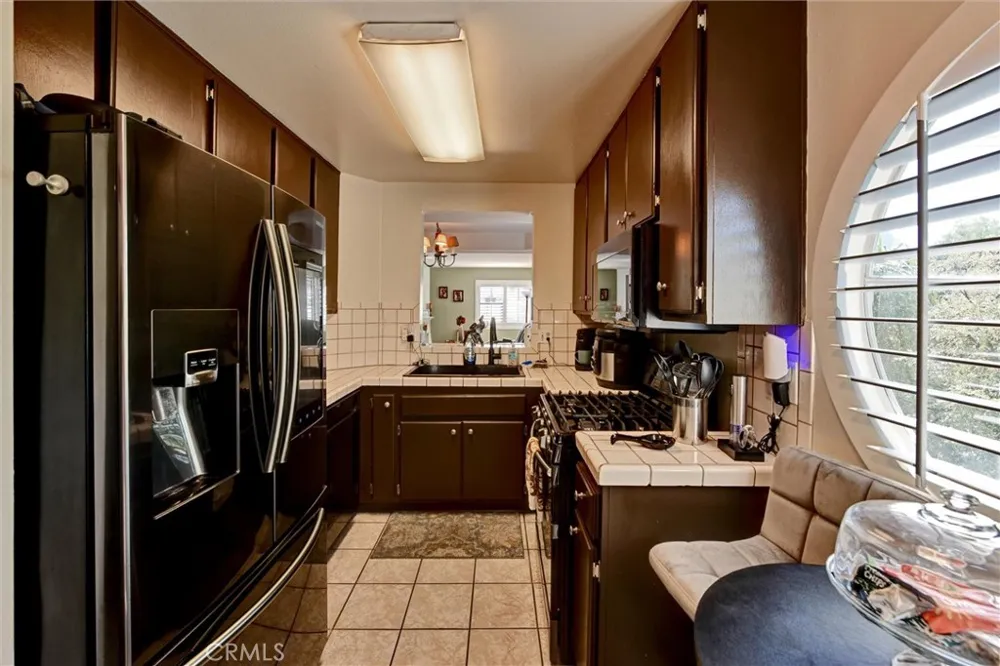 535 W 4th #201 Long Beach, CA 90802