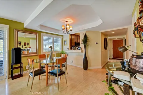 535 W 4th #201