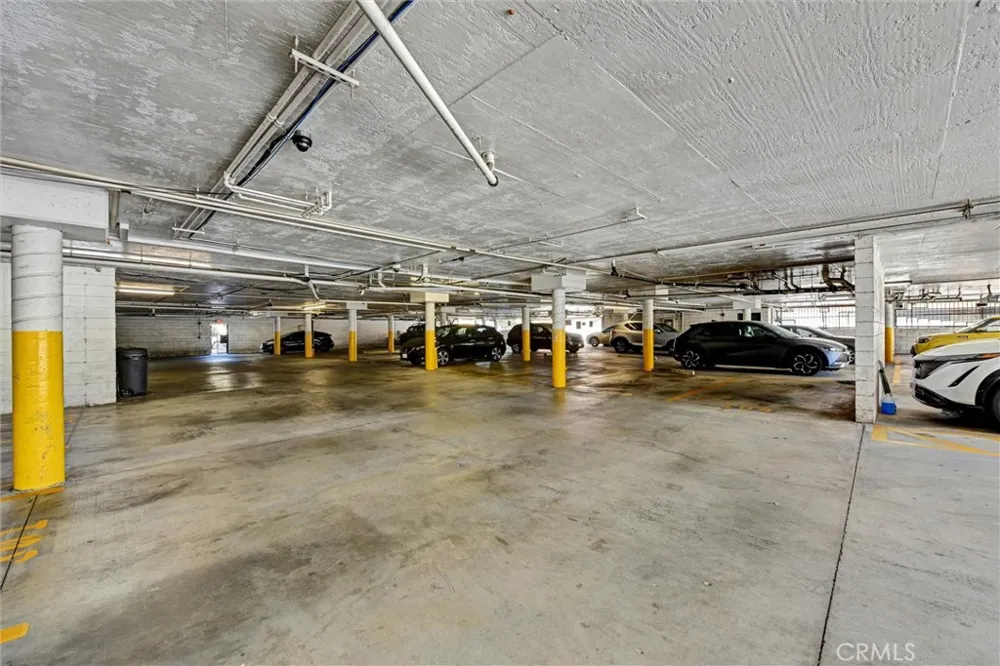 535 W 4th #201 Long Beach, CA 90802