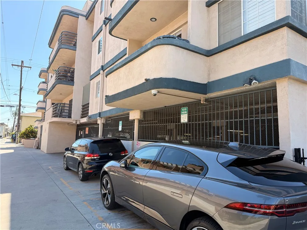 535 W 4th #201 Long Beach, CA 90802