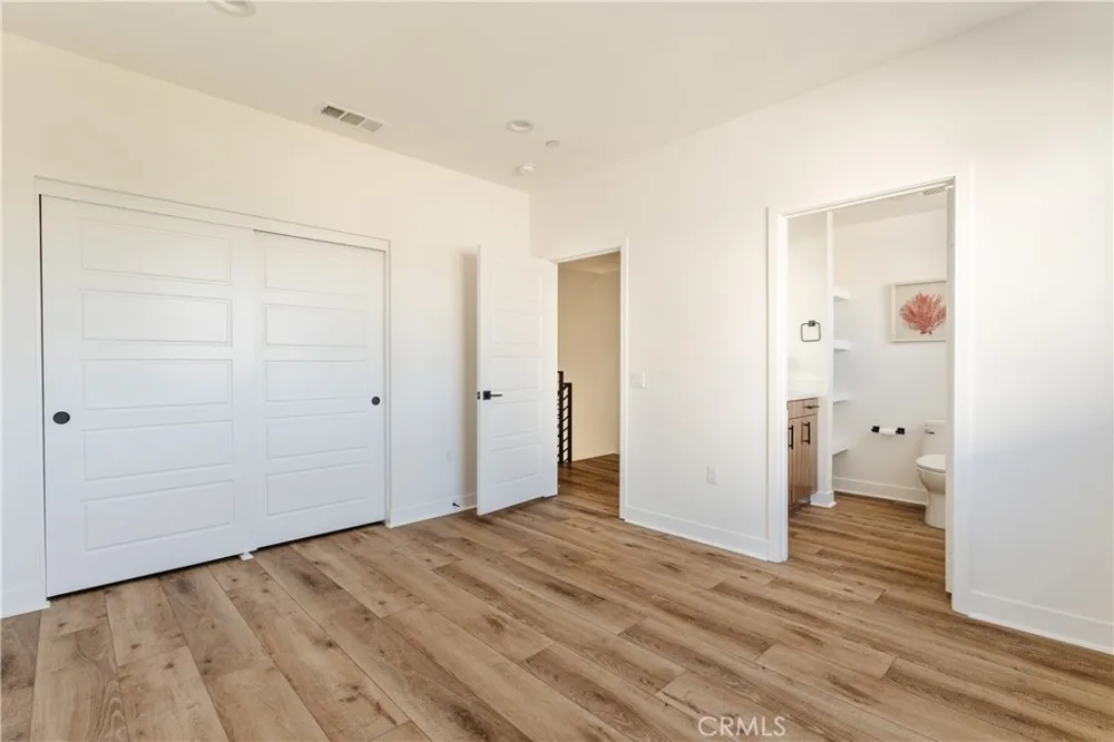 5623 Bella Blanco North Hollywood, CA 91601
