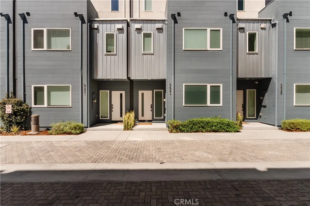 5623 Bella Blanco North Hollywood, CA 91601