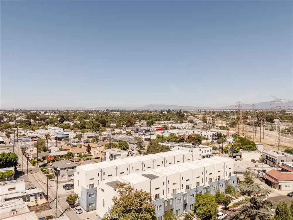 5623 Bella Blanco North Hollywood, CA 91601