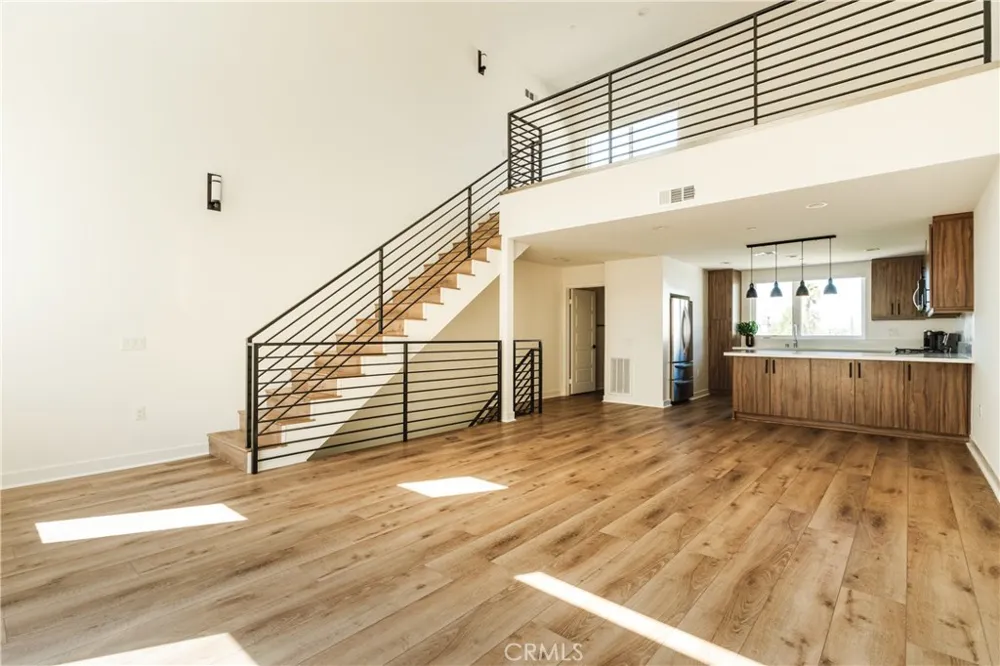 5623 Bella Blanco North Hollywood, CA 91601
